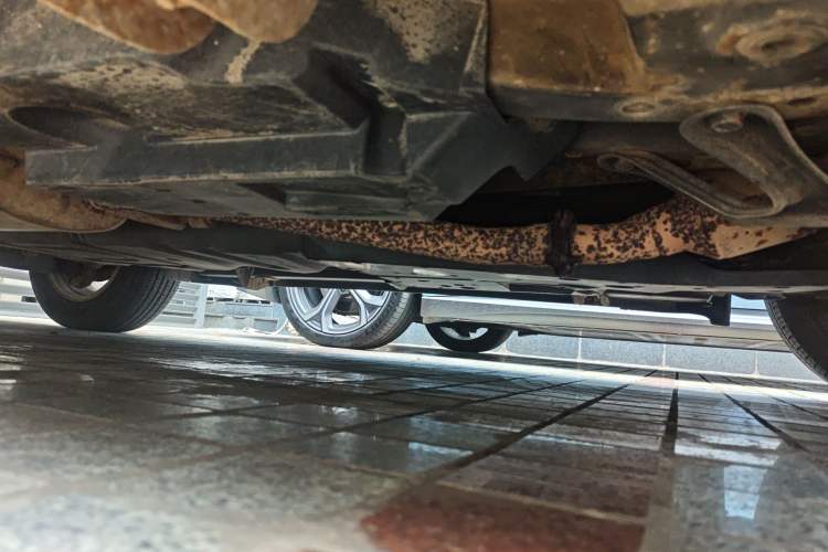 Used Toyota RAV4 2013 2.5L Automatic 4x4 Elite Edition Chassis Front Right