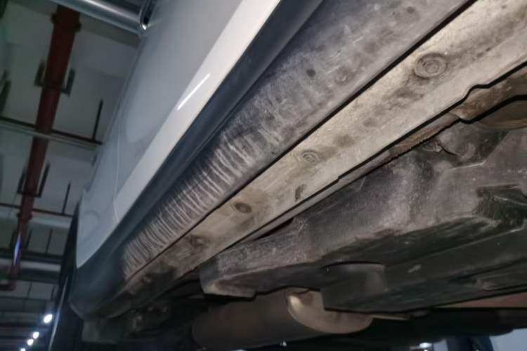 Used Toyota RAV4 2013 2.5L Automatic 4x4 Elite Edition Chassis Front Right