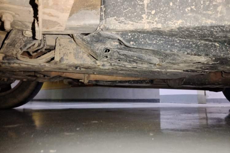 Used Toyota RAV4 2013 2.5L Automatic 4x4 Elite Edition Chassis Front Right