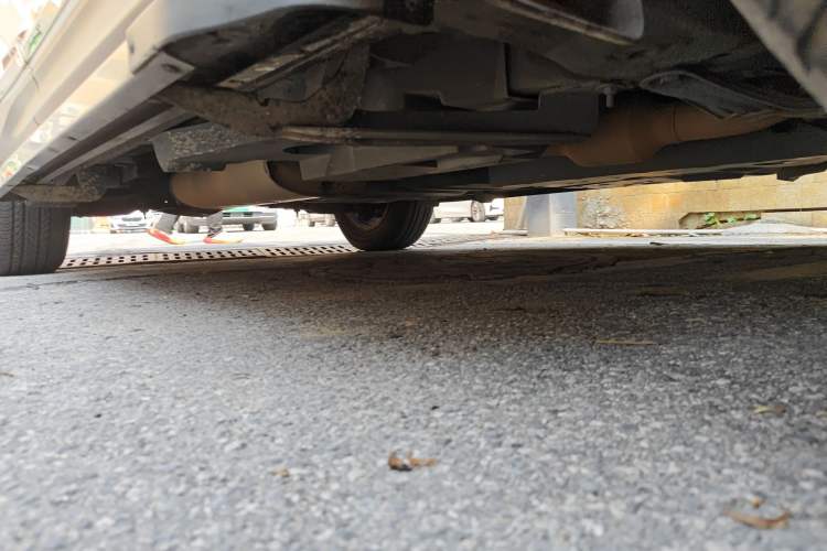 Used Toyota RAV4 2013 2.0L CVT Two-Wheel Drive Urban Edition Chassis Front Right