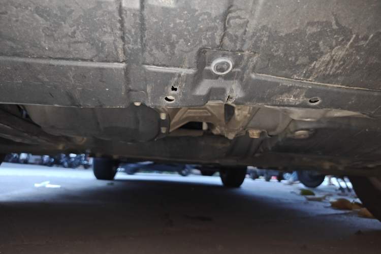 Used Toyota RAV4 2013 2.0L CVT Two-Wheel Drive Urban Edition Chassis Front