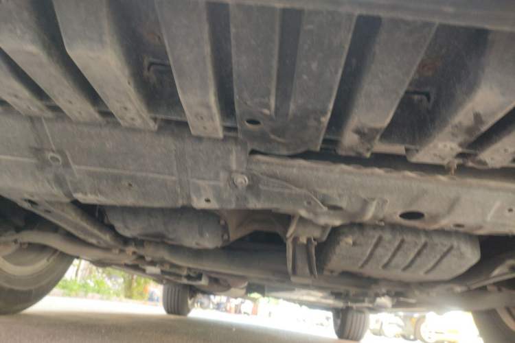 Used Toyota RAV4 2013 2.0L CVT Two-Wheel Drive Urban Edition Chassis Front