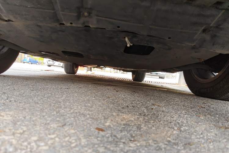 Used Toyota RAV4 2013 2.0L CVT Two-Wheel Drive Urban Edition Chassis Front