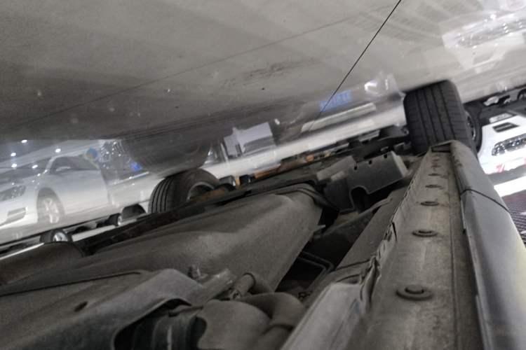 Used Toyota RAV4 2013 2.5L Automatic 4x4 Elite Edition Chassis Rear Left