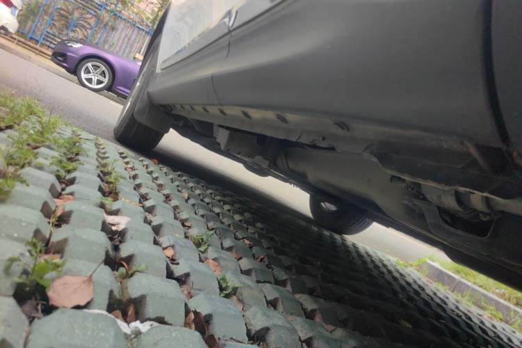 Used Toyota RAV4 2013 2.5L Automatic 4x4 Elite Edition Chassis Rear Left