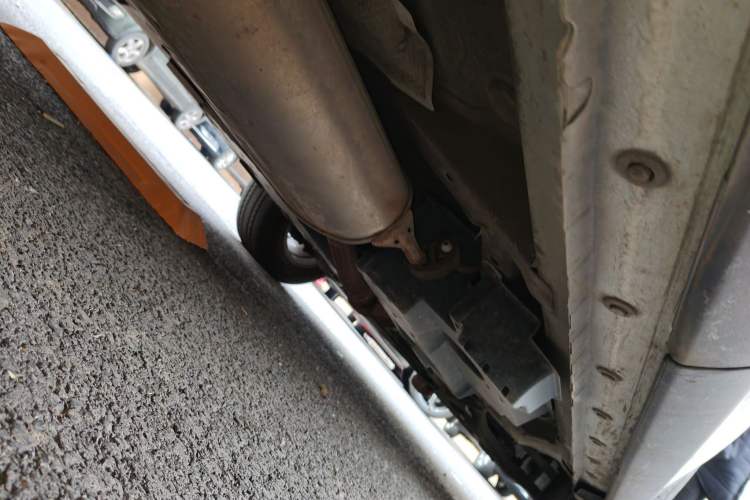Used Toyota RAV4 2013 2.5L Automatic 4x4 Elite Edition Chassis Rear Right
