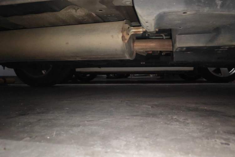 Used Toyota RAV4 2013 2.0L CVT Two-Wheel Drive Urban Edition Chassis Rear Right