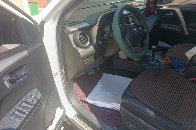 Used Toyota RAV4 2013 2.0L CVT Four-Wheel Drive New Edition Driver Seat