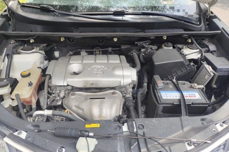 Used Toyota RAV4 2013 2.5L Automatic 4x4 Prestige Edition Engine Bay