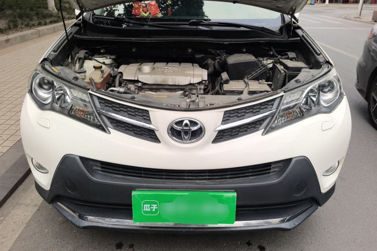 Used Toyota RAV4 2013 2.5L Automatic 4x4 Prestige Edition Engine Bay
