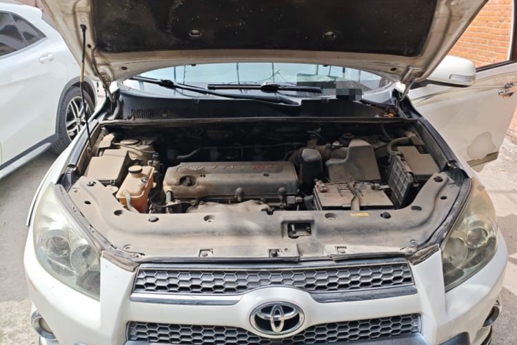 Used Toyota RAV4 2013 Special Edition 2.0L Automatic Classic Engine Bay