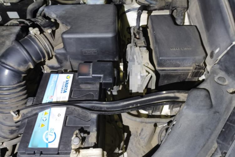 Used Toyota RAV4 2013 2.0L CVT Two-Wheel Drive Urban Edition Engine Bay Left