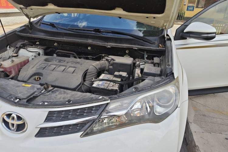 Used Toyota RAV4 2013 2.0L CVT Four-Wheel Drive New Edition Engine Bay Left