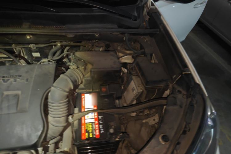 Used Toyota RAV4 2013 2.0L CVT Two-Wheel Drive Urban Edition Engine Bay Left