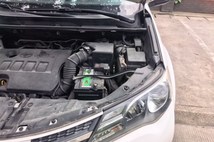 Used Toyota RAV4 2013 2.0L CVT Four-Wheel Drive New Edition Engine Bay Left