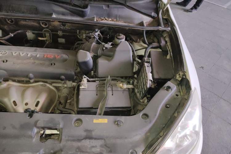 Used Toyota RAV4 2013 Special Edition 2.0L Manual Classic Engine Bay Left