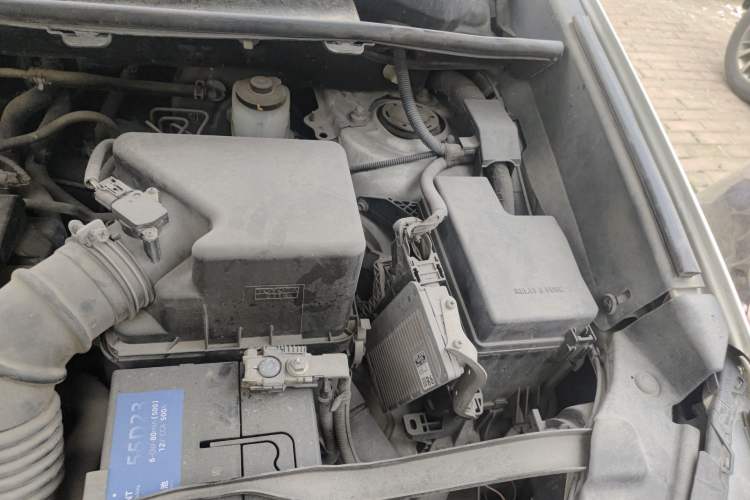 Used Toyota RAV4 2013 2.0L CVT Four-Wheel Drive New Edition Engine Bay Left