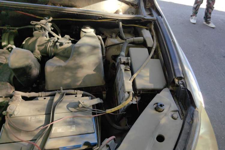 Used Toyota RAV4 2013 Special Edition 2.0L Manual Classic Engine Bay Left