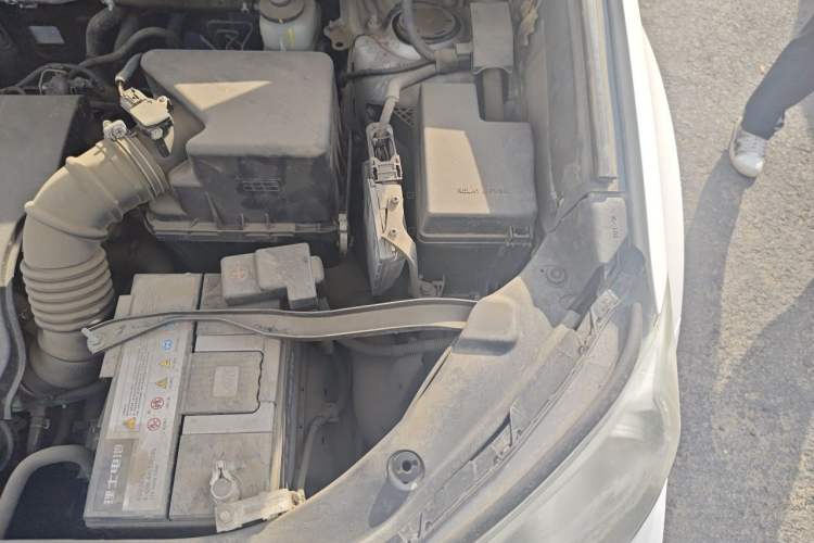 Used Toyota RAV4 2013 2.0L CVT Four-Wheel Drive New Edition Engine Bay Left
