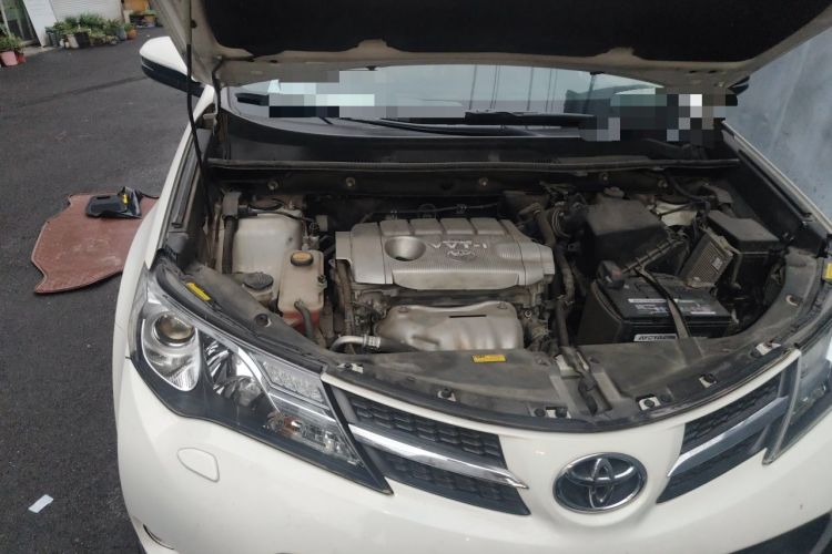 Used Toyota RAV4 2013 2.5L Automatic 4x4 Prestige Edition Engine Bay Right
