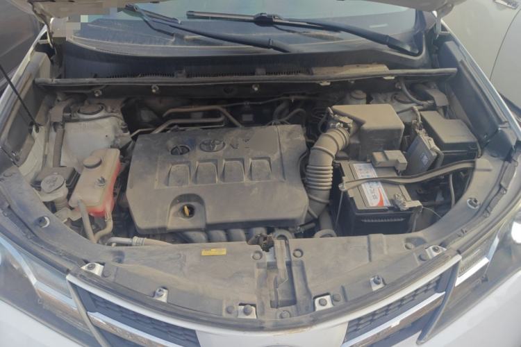 Used Toyota RAV4 2013 2.0L CVT Two-Wheel Drive Urban Edition Engine Bay