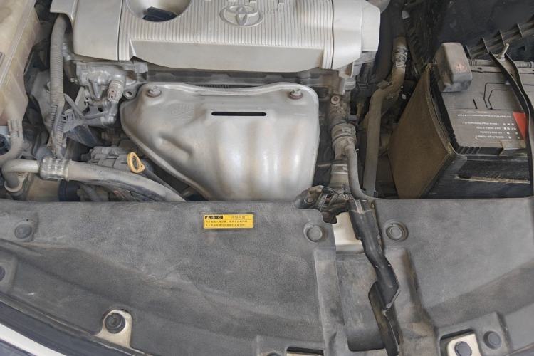 Used Toyota RAV4 2013 2.5L Automatic 4x4 Luxury Edition Engine Bay