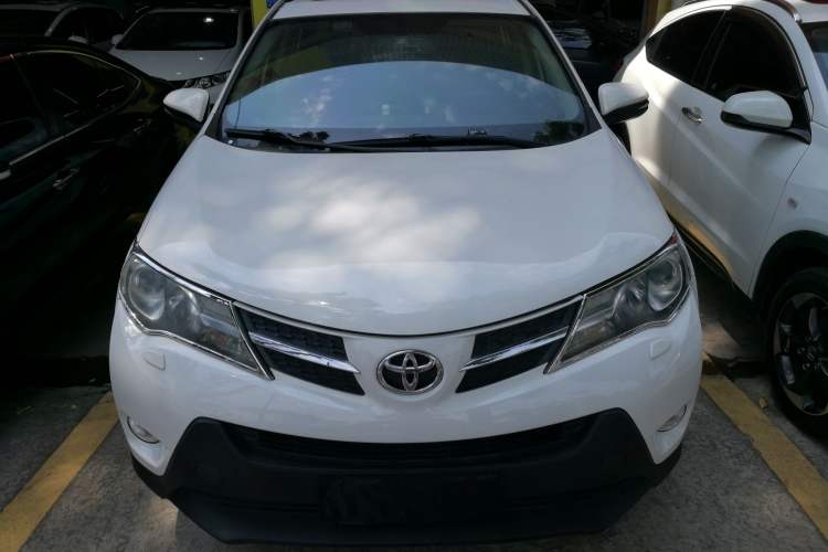Used Toyota RAV4 2013 2.5L Automatic 4x4 Elite Edition Exterior 1