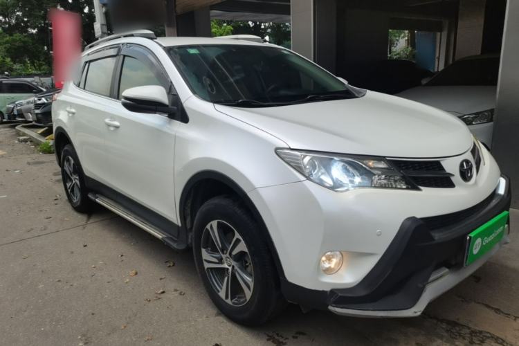 Used Toyota RAV4 2013 2.0L CVT Two-Wheel Drive Urban Edition Exterior 1