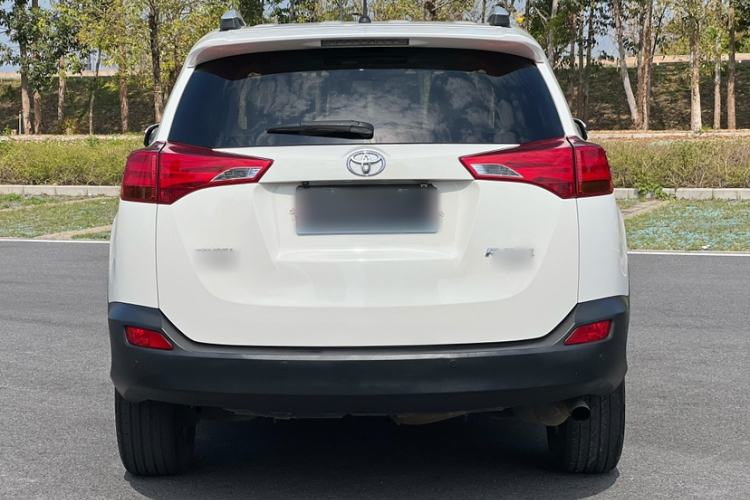 Used Toyota RAV4 2013 2.5L Automatic 4x4 Elite Edition Exterior 10