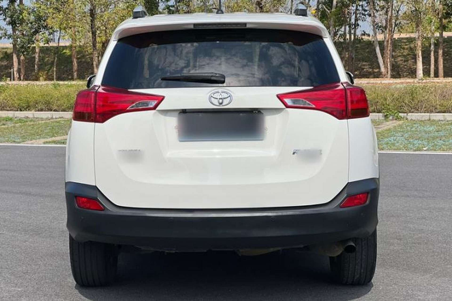 Used Toyota RAV4 2013 2.5L Automatic 4x4 Elite Edition Exterior 10
