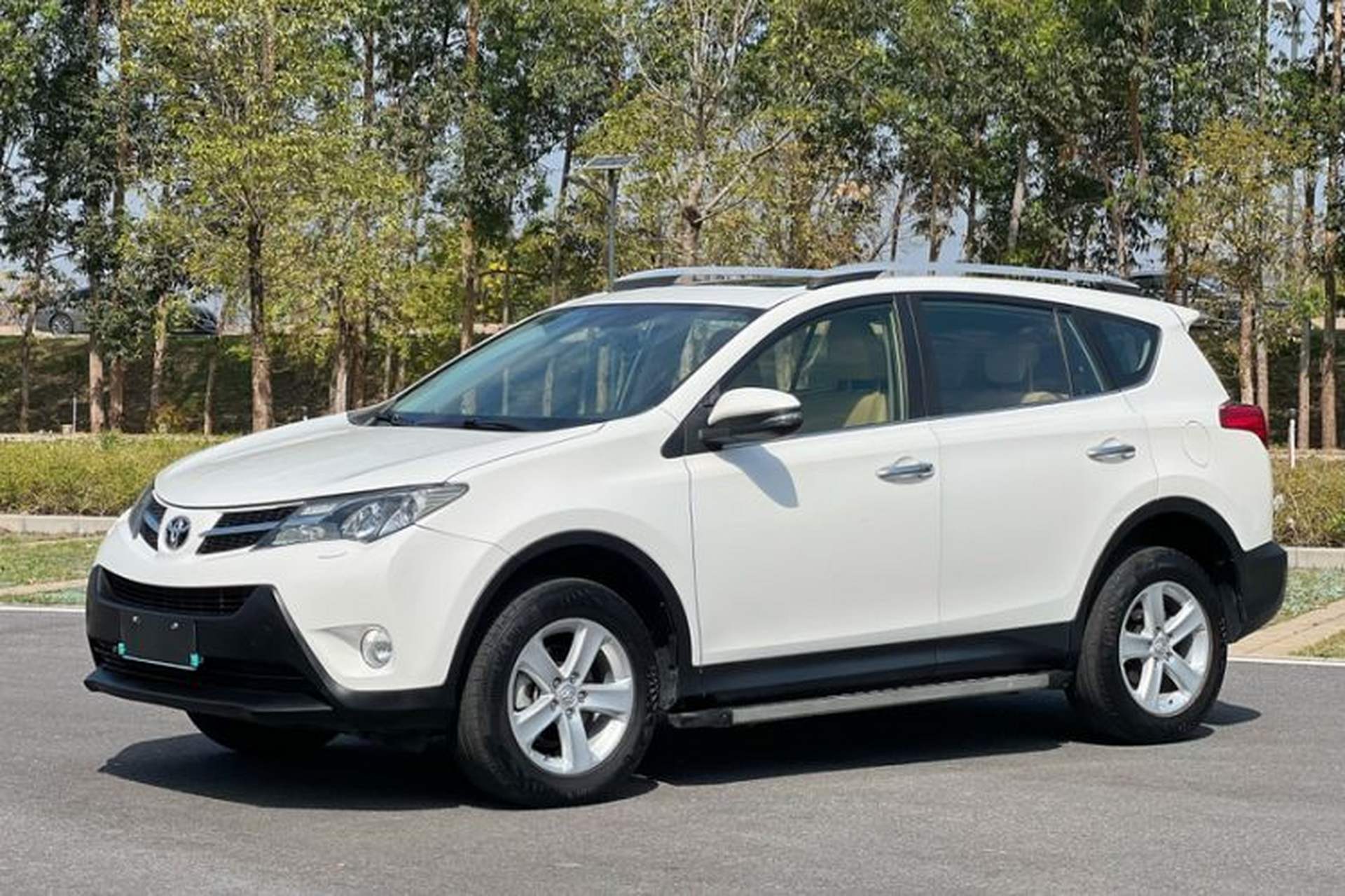 Used Toyota RAV4 2013 2.5L Automatic 4x4 Elite Edition Exterior 2