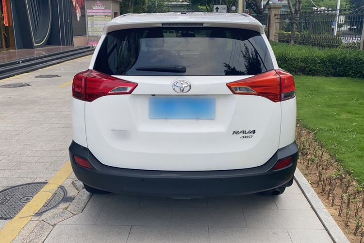 Used Toyota RAV4 2013 2.5L Automatic 4x4 Elite Edition Exterior 2