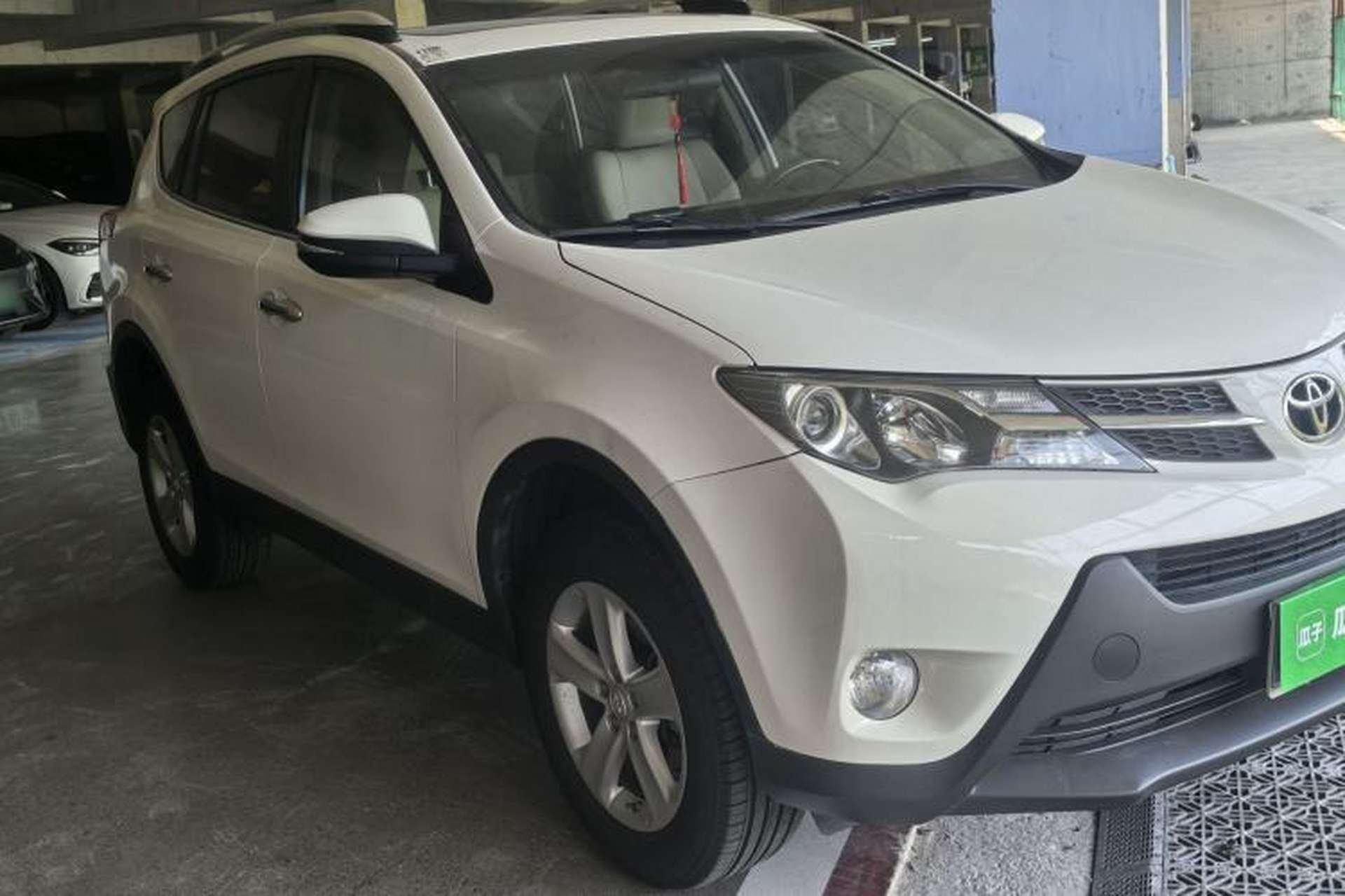 Used Toyota RAV4 2013 2.0L CVT Four-Wheel Drive New Edition Exterior 2