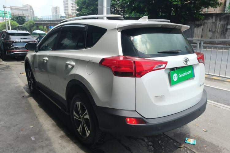 Used Toyota RAV4 2013 2.0L CVT Two-Wheel Drive Urban Edition Exterior 2