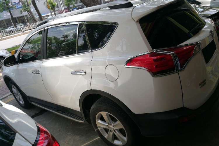 Used Toyota RAV4 2013 2.5L Automatic 4x4 Elite Edition Exterior 3