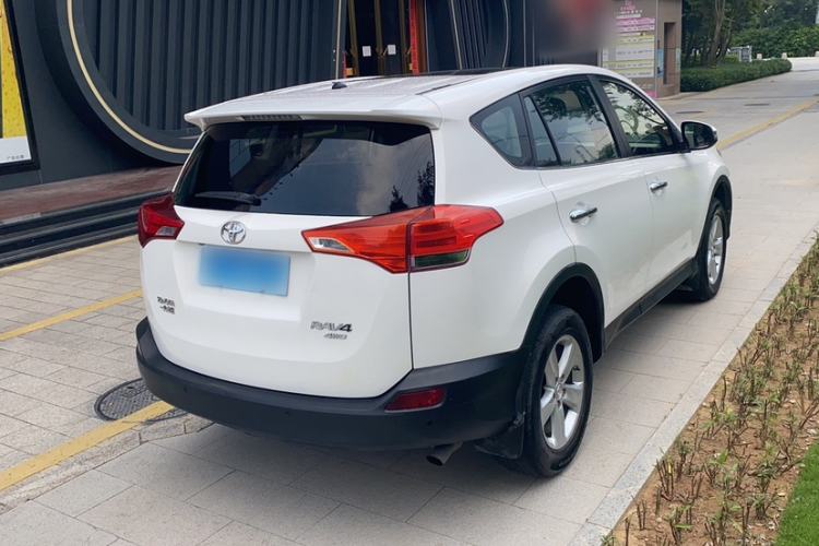 Used Toyota RAV4 2013 2.5L Automatic 4x4 Elite Edition Exterior 3