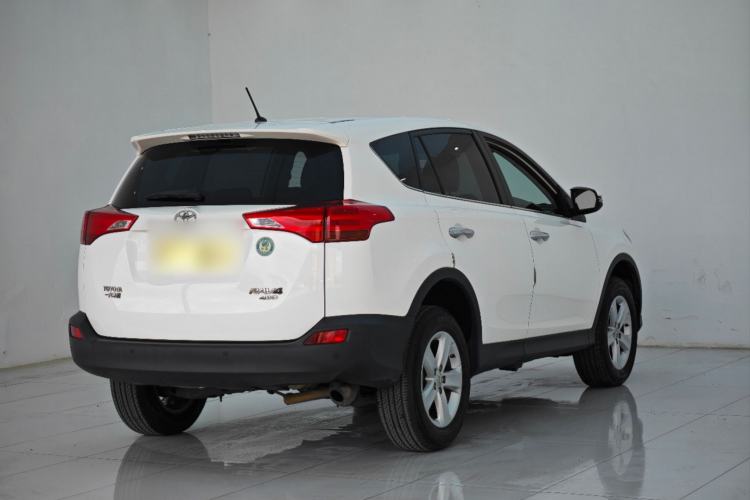 Used Toyota RAV4 2013 2.0L CVT Four-Wheel Drive New Edition Exterior 5