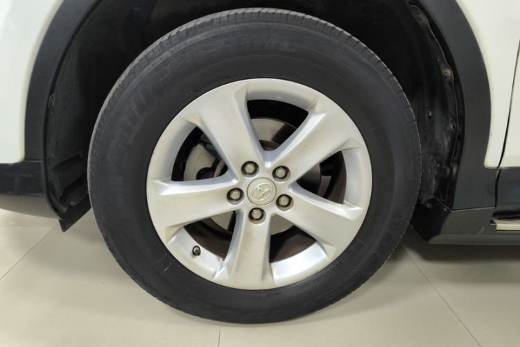 Used Toyota RAV4 2013 2.5L Automatic 4x4 Elite Edition Exterior 7
