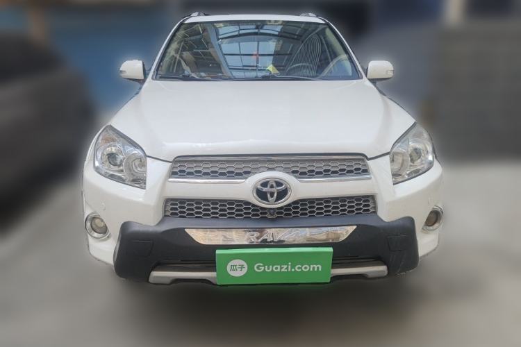 Used Toyota RAV4 2013 Special Edition 2.4L Automatic 4x4 Prestige Front