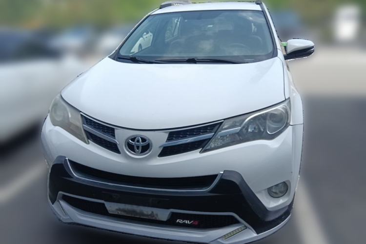 Used Toyota RAV4 2013 2.0L CVT Two-Wheel Drive Urban Edition Front