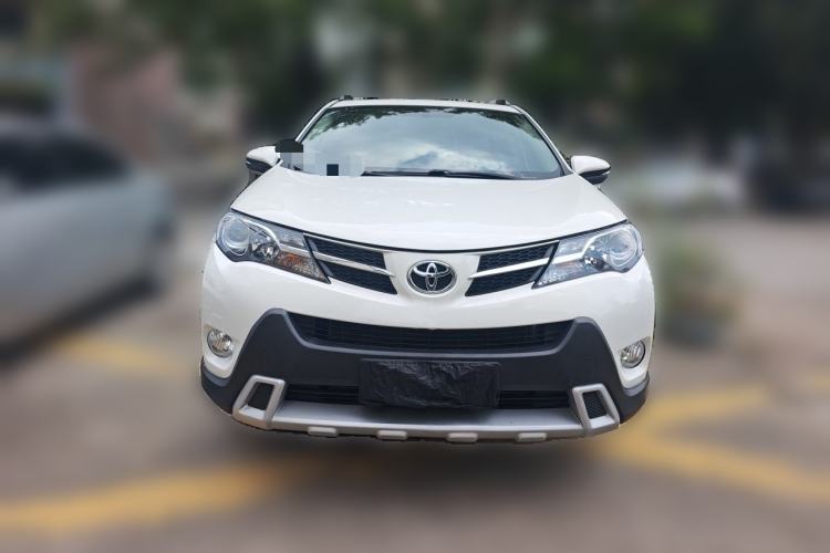 Used Toyota RAV4 2013 2.0L CVT Four-Wheel Drive Fashion Edition Front