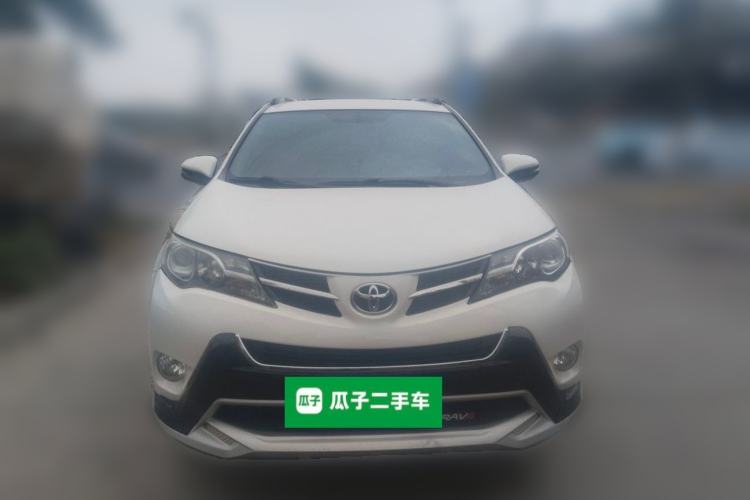 Used Toyota RAV4 2013 2.0L CVT Two-Wheel Drive Urban Edition Front