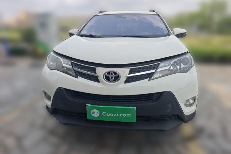 Used Toyota RAV4 2013 2.0L CVT Two-Wheel Drive Urban Edition Front