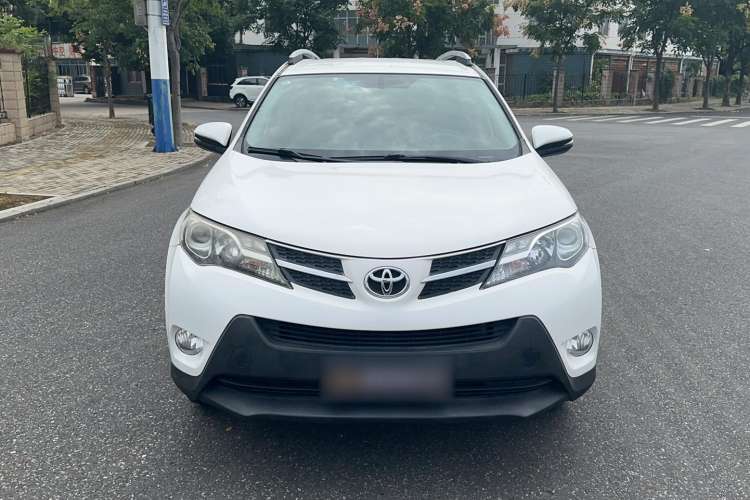 Used Toyota RAV4 2013 2.0L Manual Two-Wheel Drive Urban Edition Front