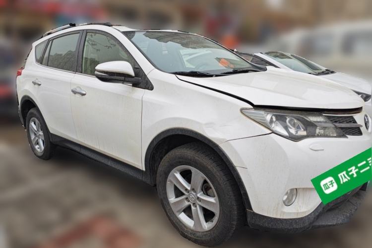 Used Toyota RAV4 2013 2.5L Automatic 4x4 Elite Edition Front Right 45 Deg