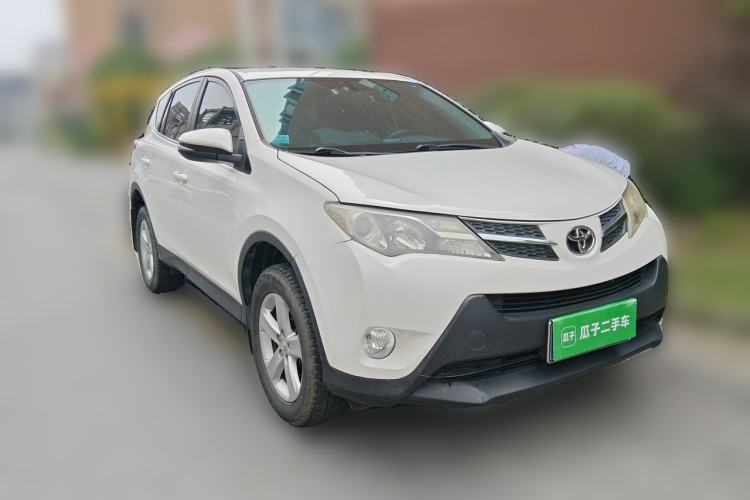 Used Toyota RAV4 2013 2.0L CVT Two-Wheel Drive Urban Edition Front Right 45 Deg