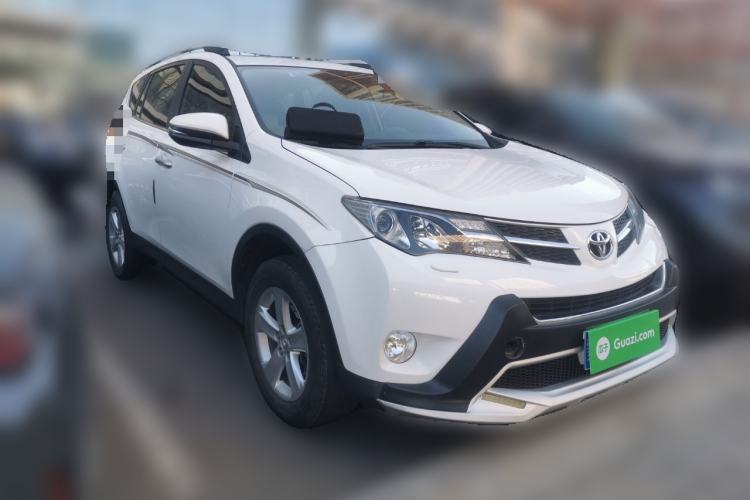 Used Toyota RAV4 2013 2.5L Automatic 4x4 Elite Edition Front Right 45 Deg