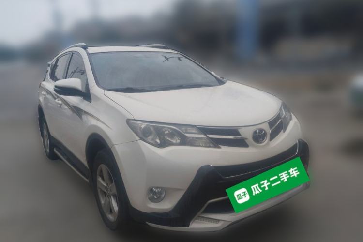 Used Toyota RAV4 2013 2.0L CVT Two-Wheel Drive Urban Edition Front Right 45 Deg