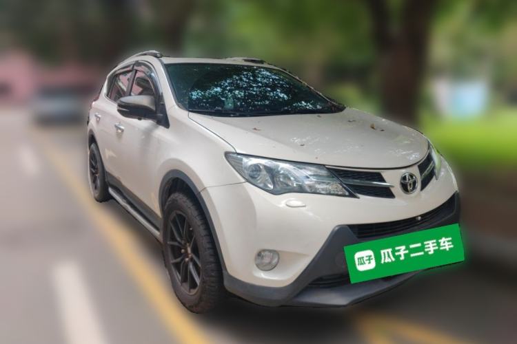 Used Toyota RAV4 2013 2.5L Automatic 4x4 Elite Edition Front Right 45 Deg