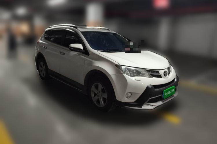 Used Toyota RAV4 2013 2.5L Automatic 4x4 Elite Edition Front Right 45 Deg